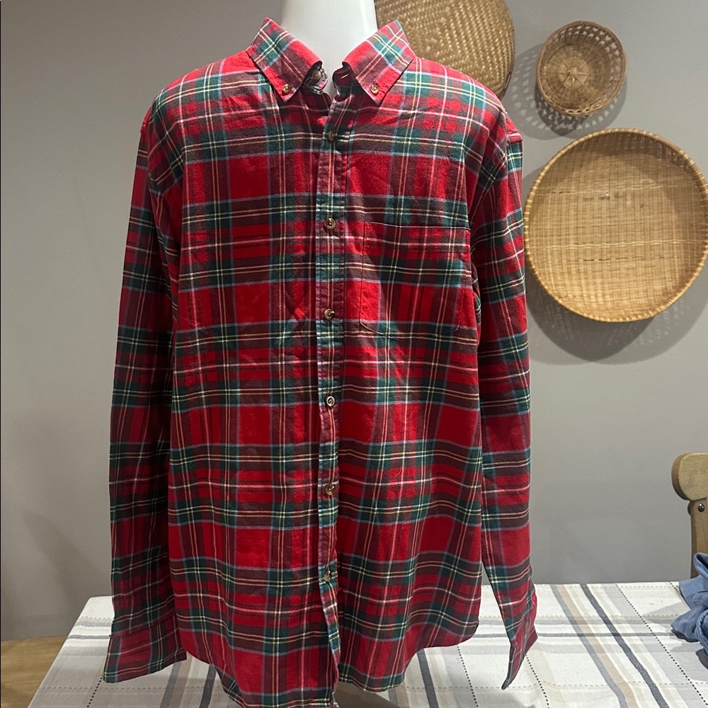 Old Navy Plaid Button-Up Shirt
